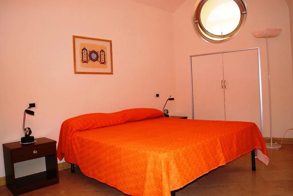 Aria Di Mare Apartment Imperia Italy